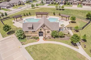 1076 Fleetwood Dr, Justin, TX 76247 - Photo 37