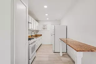 2211 Barbell Ln, Fort Worth, TX 76111 - Photo 9