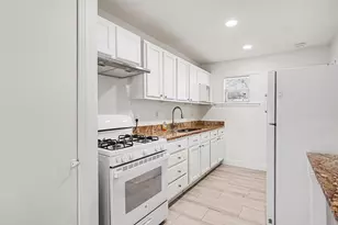 2211 Barbell Ln, Fort Worth, TX 76111 - Photo 11