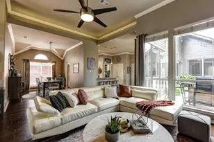 3621 Granbury Dr, Dallas, TX 75287 - Photo 9