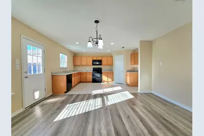 14822 Magnolia Lane, Balch Springs, TX 75180 - Photo 7