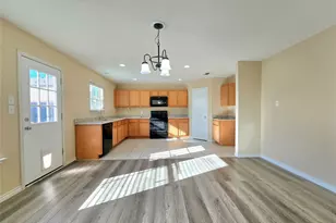 14822 Magnolia Ln, Balch Springs, TX 75180 - Photo 7