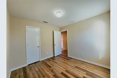 14822 Magnolia Lane, Balch Springs, TX 75180 - Photo 5