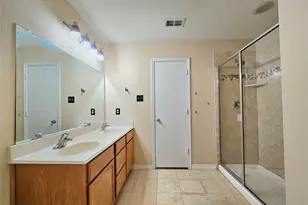 14822 Magnolia Ln, Balch Springs, TX 75180 - Photo 11