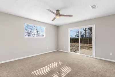 714 Pleasant Valley Road, Garland, TX 75040 - Photo 25