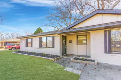 714 Pleasant Valley Road, Garland, TX 75040 - Photo 3