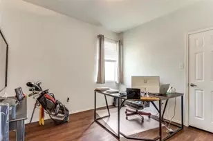 125 Timber Cross Ct, Azle, TX 76020 - Photo 9