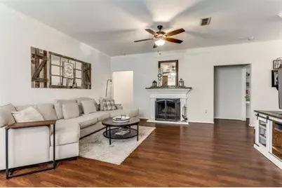 125 Timber Cross Court, Azle, TX 76020 - Photo 5