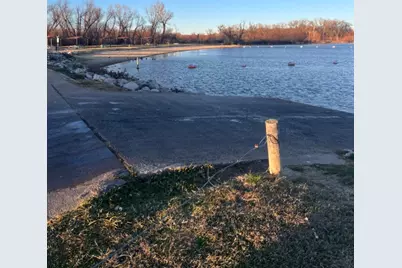 125 Timber Cross Court, Azle, TX 76020 - Photo 15