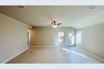 4248 Trickling Creek Lane, Fort Worth, TX 76036 - Photo 5