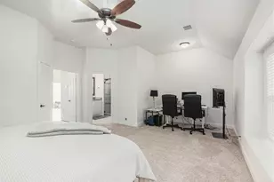 303 Pineview Ln, Ponder, TX 76259 - Photo 7