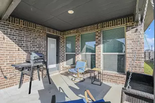 303 Pineview Ln, Ponder, TX 76259 - Photo 17