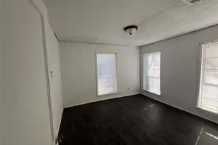 1104 Bell Dr, Greenville, TX 75401 - Photo 7