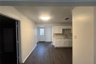 1104 Bell Dr, Greenville, TX 75401 - Photo 5