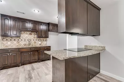 210 Blair Lane, Arlington, TX 76014 - Photo 5