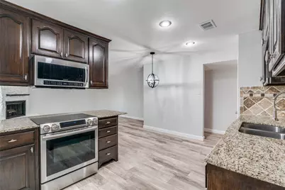 210 Blair Lane, Arlington, TX 76014 - Photo 7