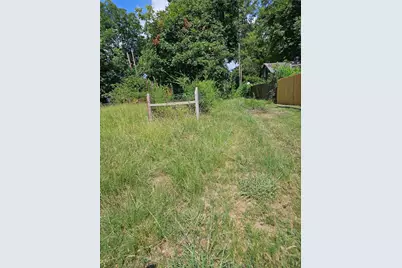 4266 Saint Vincent Avenue, Shreveport, LA 71108 - Photo 5