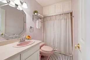 1021 Edgecliff Dr, Bedford, TX 76022 - Photo 33