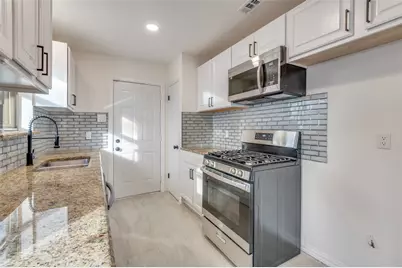 1806 Cunningham Street, Irving, TX 75062 - Photo 15