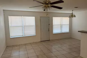 4600 Alamosa St, Fort Worth, TX 76119 - Photo 5