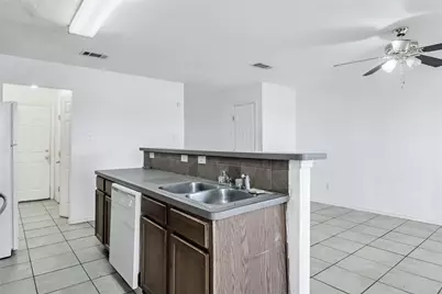 4600 Alamosa Street, Fort Worth, TX 76119 - Photo 13