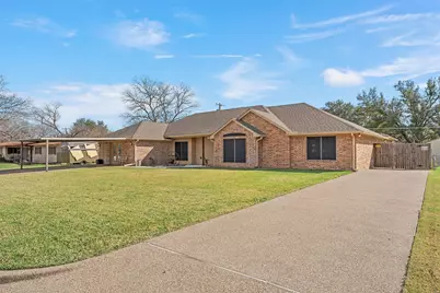 900 W Elizabeth Drive, Robinson, TX 76706 - Photo 5