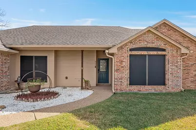 900 W Elizabeth Drive, Robinson, TX 76706 - Photo 3