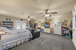 900 W Elizabeth Dr, Robinson, TX 76706 - Photo 17