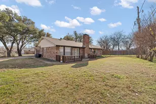 1000 Dorsey St, Burleson, TX 76028 - Photo 29