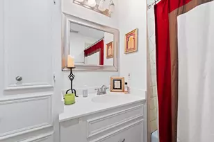 1000 Dorsey St, Burleson, TX 76028 - Photo 11