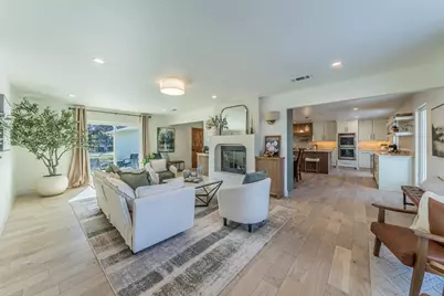 320 Cross Timbers Drive, Double Oak, TX 75077 - Photo 5