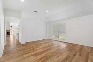 200 Valley View Dr, Waxahachie, TX 75167 - Photo 5