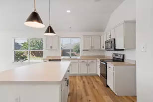 200 Valley View Dr, Waxahachie, TX 75167 - Photo 23