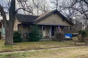 1201 1203 Market Street W, Honey Grove, TX 75446 - Photo 1