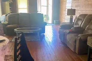 1201 W Market St, Honey Grove, TX 75446 - Photo 3