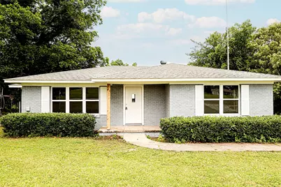 190 Trail Drive, Bowie, TX 76230 - Photo 1