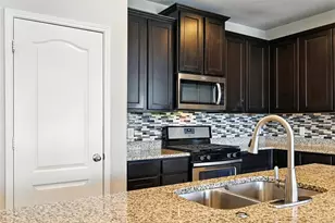 1724 Long Meadow Rd, Wylie, TX 75098 - Photo 7