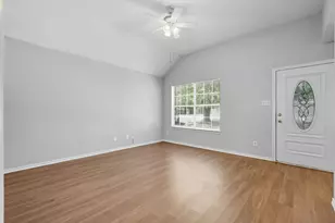 518 Leuty St, Justin, TX 76247 - Photo 5