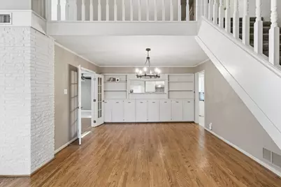 1140 Gloucester Court S, Irving, TX 75062 - Photo 7