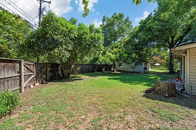 200 Brenda Street, Waco, TX 76705 - Photo 21