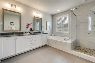 7047 Mistflower Lane, Dallas, TX 75231 - Photo 17