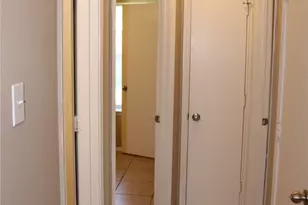 2136 Coelum Ct, Dallas, TX 75253 - Photo 9