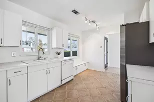 430 Mayrant Dr, Dallas, TX 75224 - Photo 17