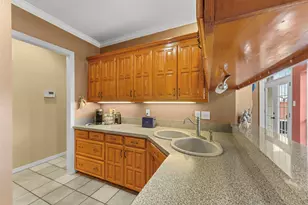 301 N Elm, Quinlan, TX 75474 - Photo 15