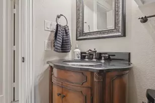 2221 Farrington Ln, Hurst, TX 76054 - Photo 23