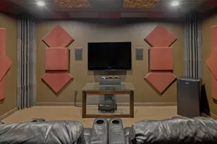 2221 Farrington Ln, Hurst, TX 76054 - Photo 33