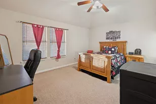 2221 Farrington Ln, Hurst, TX 76054 - Photo 27