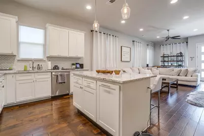 204 Wimberly Street, Fort Worth, TX 76107 - Photo 9