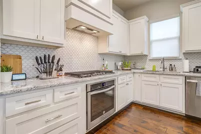 204 Wimberly Street, Fort Worth, TX 76107 - Photo 11