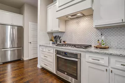 204 Wimberly Street, Fort Worth, TX 76107 - Photo 15